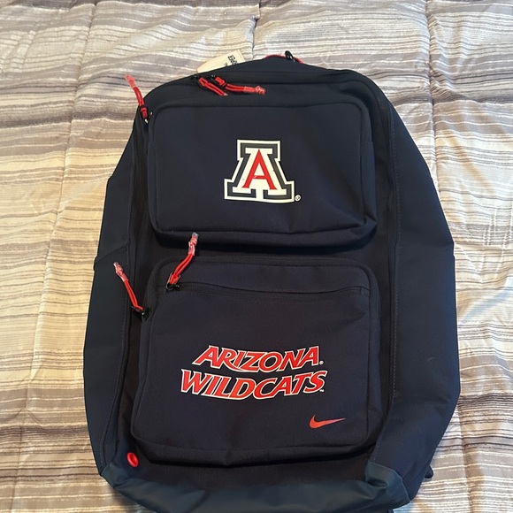 jansport backpack differences JanSport vs. Eastpak: The Ultimate Backpack Battle(2025 Deep Dive)